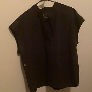 Figs scrubs! Worn 1x! I stopped wearing scrubs. Don’t need these anymore.